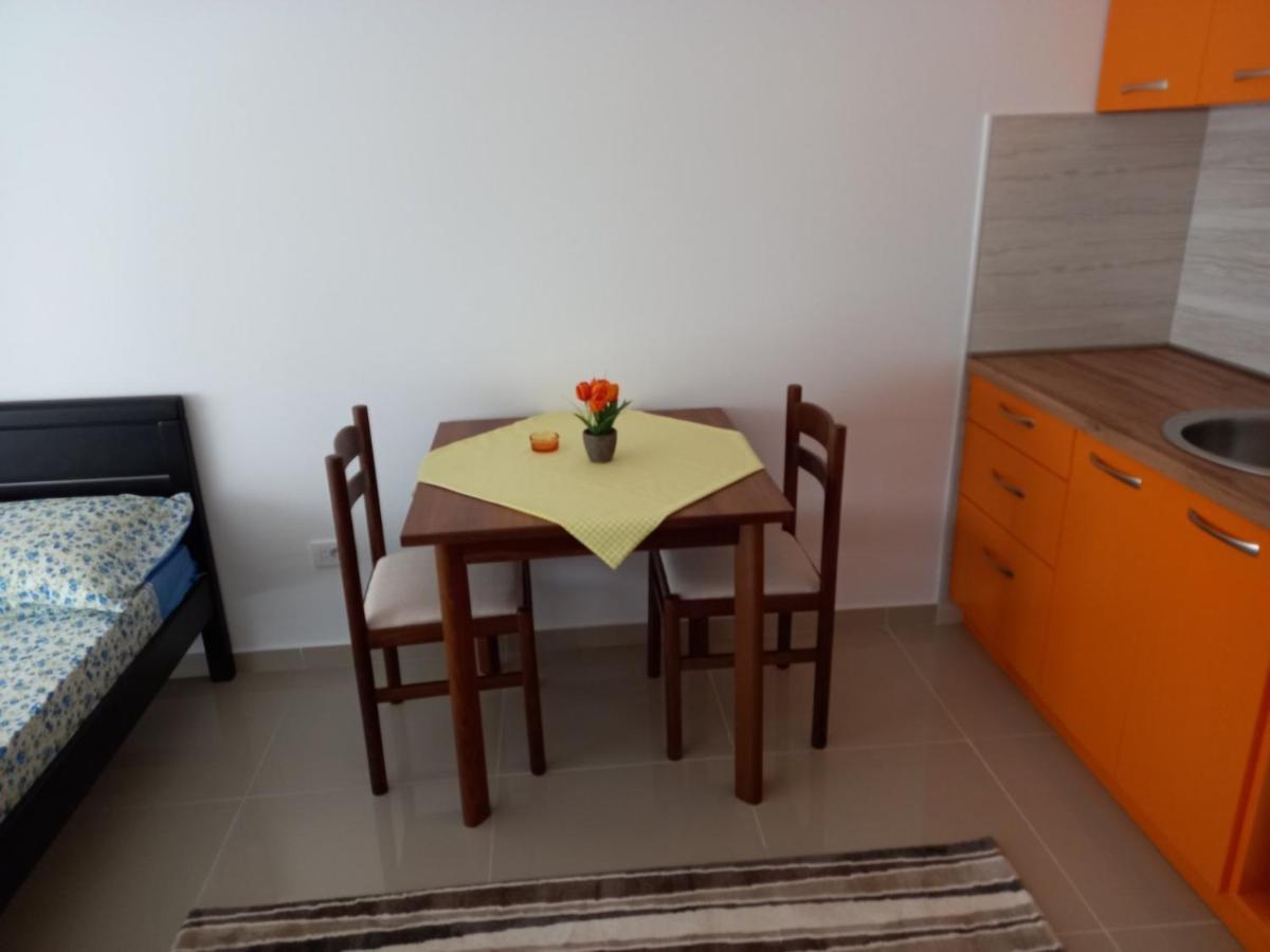 Apartman Savic Plus Apartment Бар Екстериор снимка