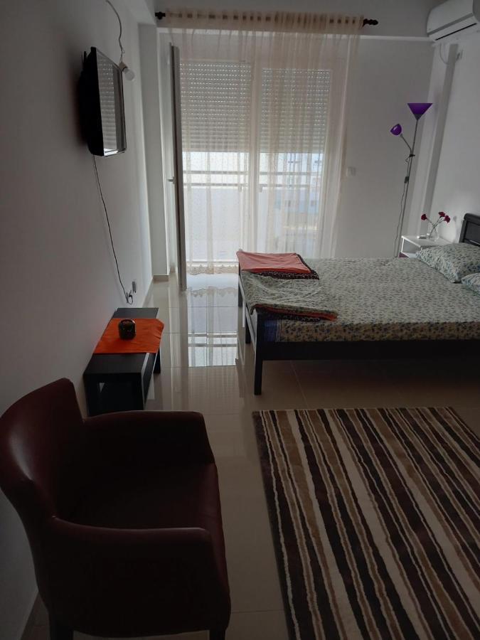 Apartman Savic Plus Apartment Бар Екстериор снимка
